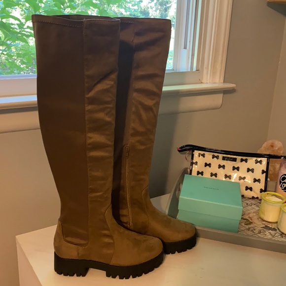 Charlotte Russe Shoes - CHARLOTTE RUSSE KNEE HIGH FAUX SUEDE SPANDEX BOOTS